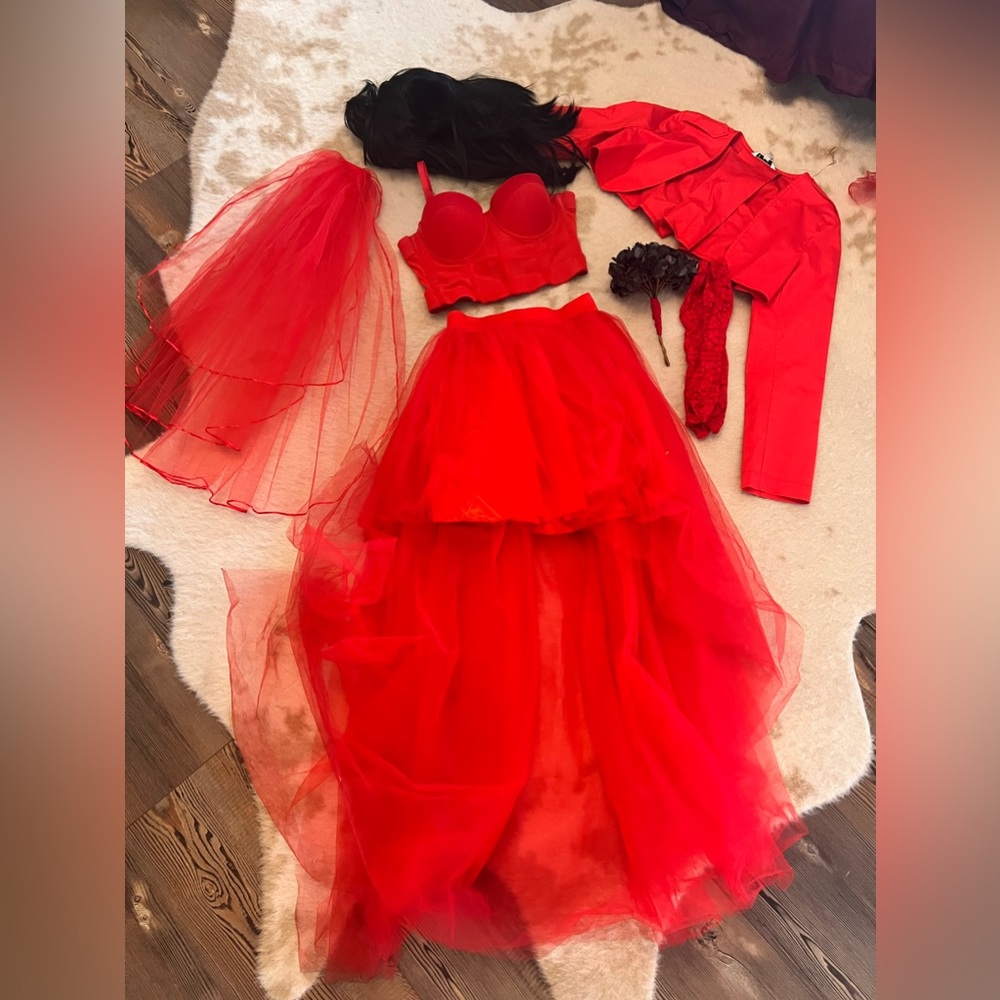 Lydia Deetz Costume